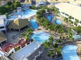 Lacqua di Roma piscinas 24 hs