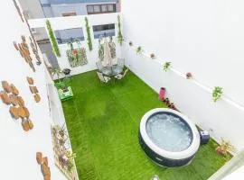 Garden House - La Isleta