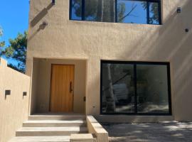 Senderos del Mar II, hotel in Monte Hermoso