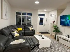 Luxurious, Centrally Located Home in Cavanagh