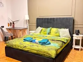 Mirvana Apartments Heritage Old Town