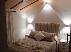 &Aacute;tico de la Miel, hotel que acepta mascotas en Setenil de las Bodegas