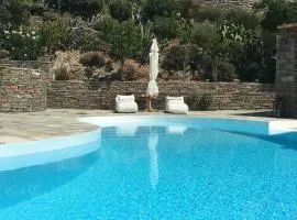 Waterfront Luxurious Villa - Kea Island