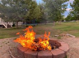 Well appointed residence with 3 bedrooms 4 beds, villa in Missoula