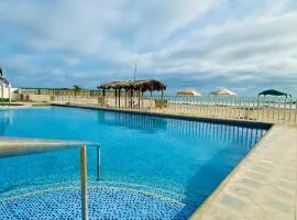 Casa en Playas, con salida al MAR, Vía Data Posorja, Villamil Playas