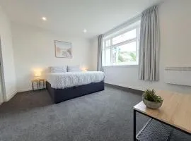 Tainui Charm - Fully Renovated, 3 Bedrooms