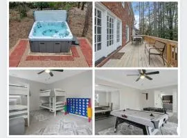 Spacious Family Oasis with Hot Tub & Game Tables