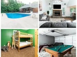 Family Fun house with pool and games