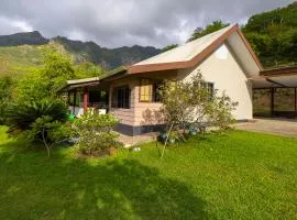 KAHAU Lodge