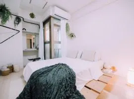 Minimalist Loft Namba Compact Studio with a 24-hour Gym MA1002