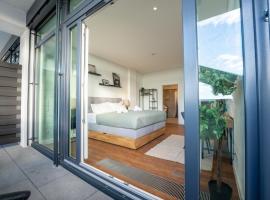 SCHLOSSBERG RESIDENCES - 3 Glocken Luxury PENTHOUSE-Apartments, hotel i Weinheim