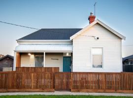 The Guesthouse, hotel in Terang