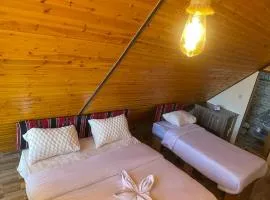 Dana luxury huts