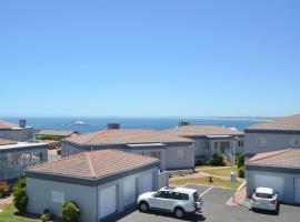 Villa Fontana 67, hotel in Yzerfontein