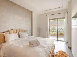 Luxurious Apt with Pool&Sea View