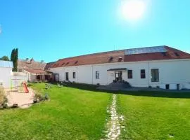 Pensiunea Salina Gymnasium