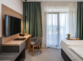 Hotel Sevtopolis Medical & SPA, מלון בפאבל באניה