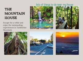 The Mountain House, villa in Mount Tamborine