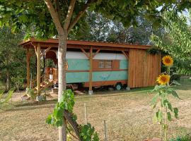 Roulotte: Ginals şehrinde bir otel