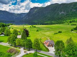 Apartments Kovačič, hotel ob plaži v Bohinju