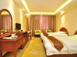 Bai Nian Sheng Shi Hotel