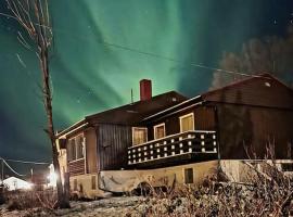 Romslig kystperle med sjel i Skulsfjord Tromsø, hotel en Tromsø