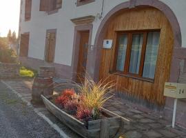 Grande Ferme 14 pers avec spa et loisirs, hotel a Mortagne