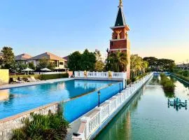 芭提雅泰尚皇奢享别墅