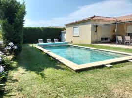 Villa Zénitude, Hotel in Cabannes