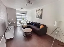 2 Bed 2 Bath, Ground Floor, Outwith LEZ zone by Lains Lettings