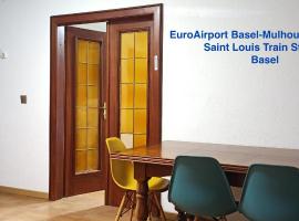 Apartement Saint Louis Train Station- EuroAirport- Basel, hotel in Saint-Louis