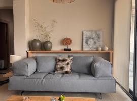 Izla Apartment, khách sạn ở Skála Kefalonias