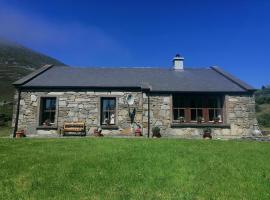 Cheerful 3 bedroom cottage with open fire、Bellanasallyのヴィラ