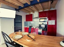 Le Clos de Tanvol - Parking privé GRATUIT- Terrasse Privée - Climatisation - Caravane Airstream, κάμπινγκ πολυτελείας σε Viriat