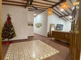 Cabaña con piscina para disfrute social y familiar