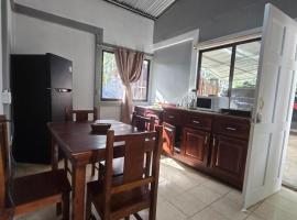 Casita el Jardin, apartment in Nuevo Arenal