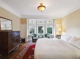 Nob Hill Charm