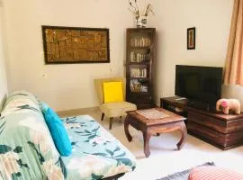 The YelloMello HomeStay 1BHK fast Wi-Fi AC Pet-Friendly