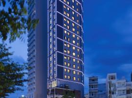 Ruby Luxury Hotel، فندق في نها ترانغ