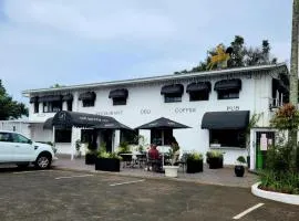 The Bay View Hotel