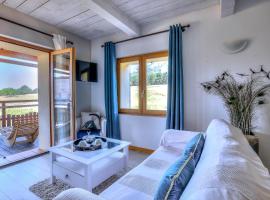 Reserve des Monts d'Azur, lodge in Andon