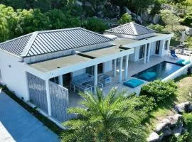 Perfect lover private vacation with spectacular sea view