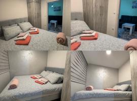 Mini apartman Smile Travnik、トラヴニクのホテル