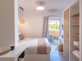 Niriis Mountain View Studio Kymo Batsi, hotel in Mpatsi