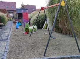 DOMKI WYPOCZYNKOWE ZOSIA I HELENKA