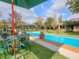 Airport Bird & Game Lodge