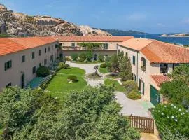 Residence Cala Francese - Case sul mare