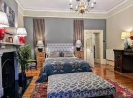 The Writer's Retreat Ground Floor Apartment