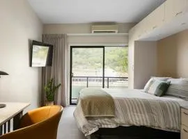 NEW! 600m to CBD - Pool