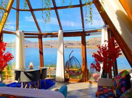 Titicaca Glampina, hotel v destinaci Puno